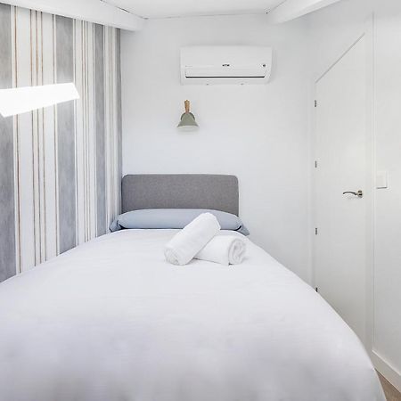 Bhost - Regina VII Apartment Cordoba Luaran gambar